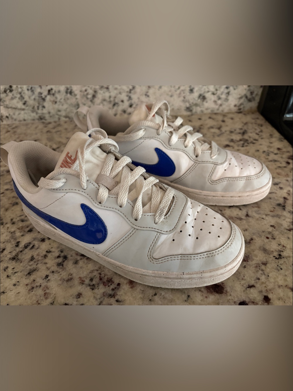 Nike girls Y4 Court Sneakers with Blue Swoosh